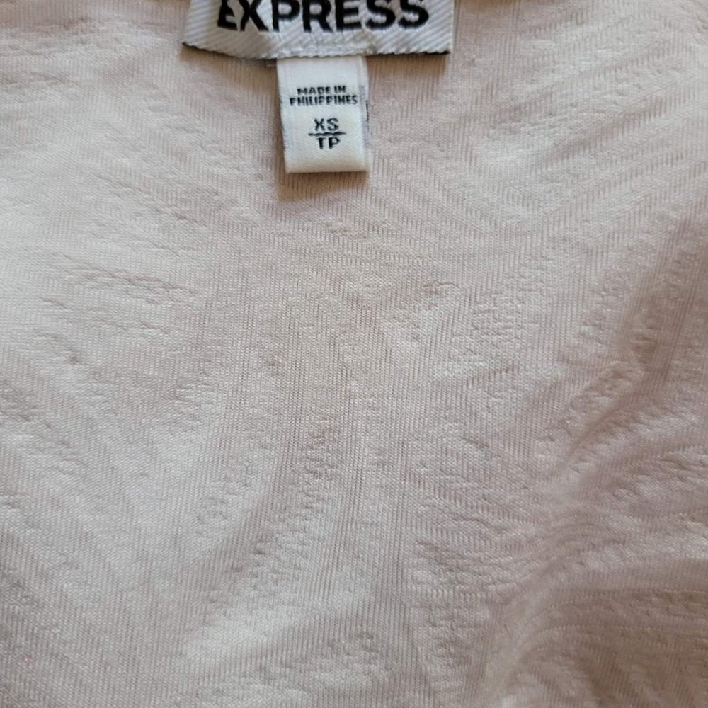 Express tshirt ex - Picture 6 of 6